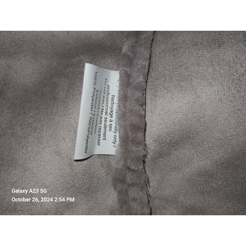 Ameri Mode Women's Large Gray Textured Faux Fur J… - image 6